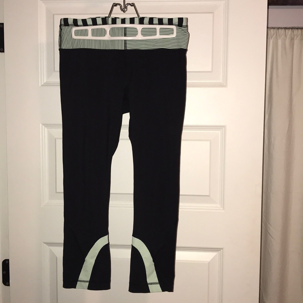 Cropped Lulu Lemon Leggings!🌼